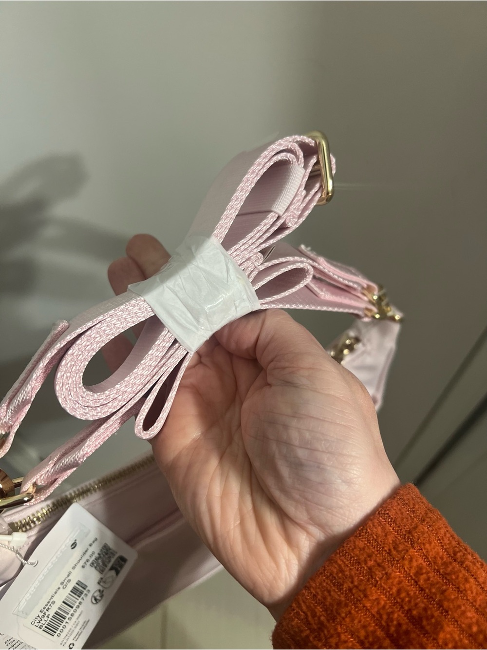 lululemon athletica Pale Pink Shoulder Bag with Gold Hardware - Picture 5 of 13